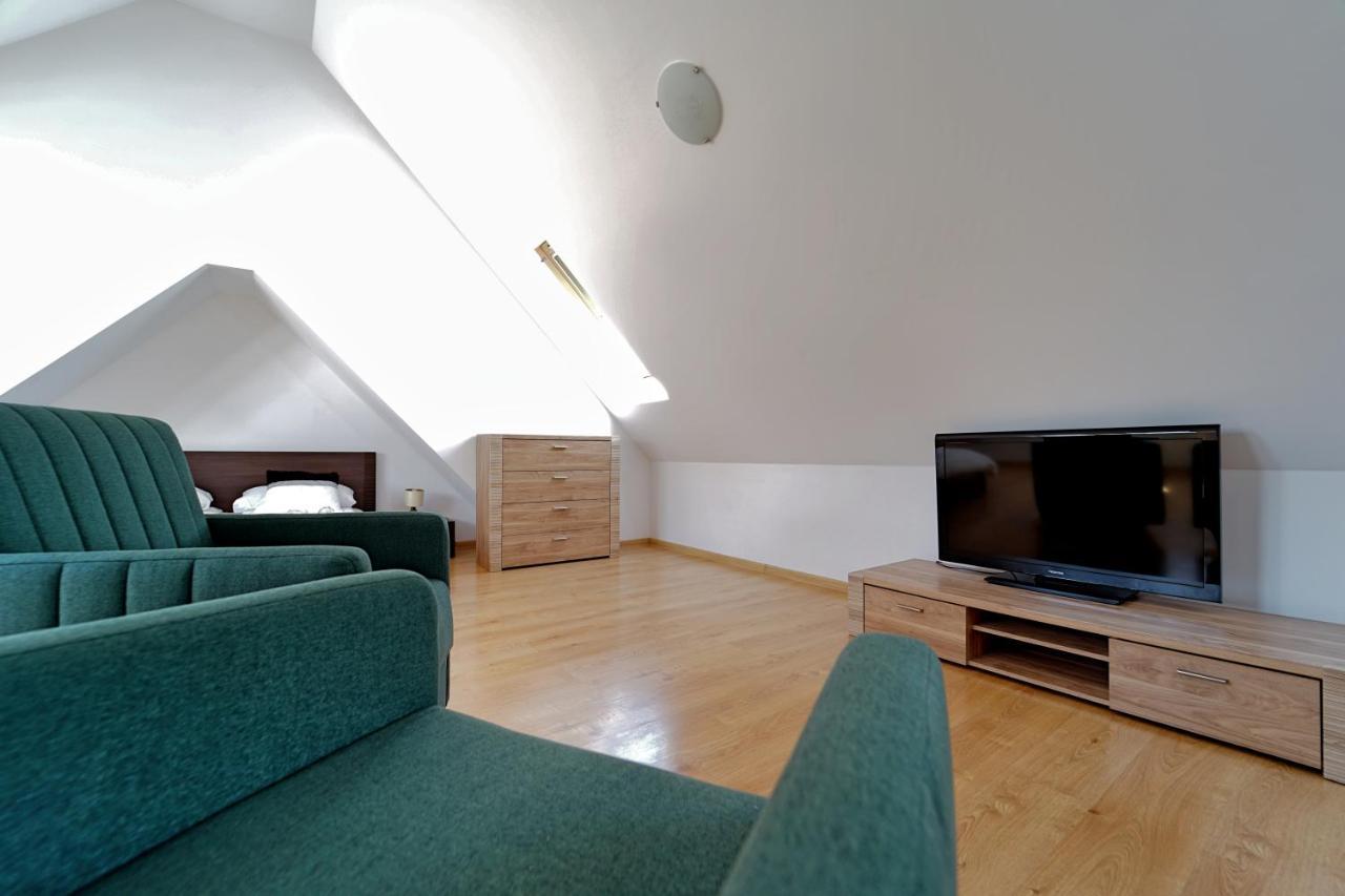 Apartamenty Everysky - Mysliwska カルパッチ エクステリア 写真